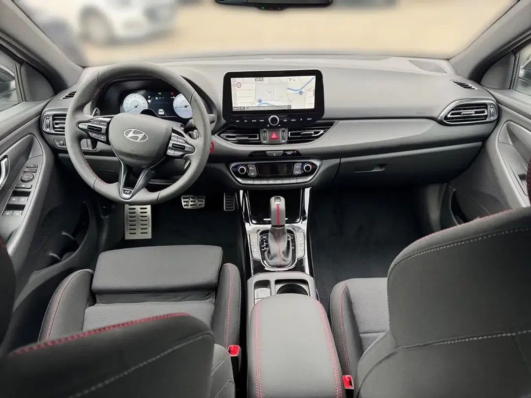 Hyundai i30 - Thumbnail 11
