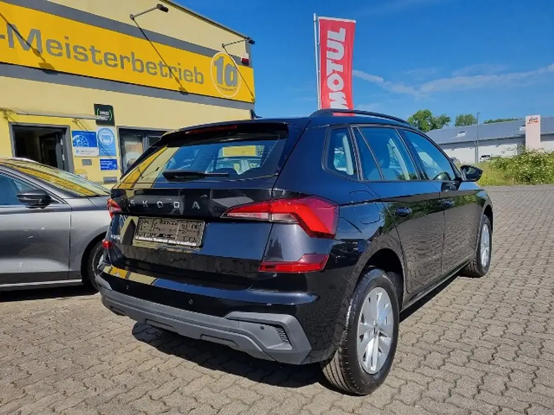 Skoda Kamiq - Thumbnail 3