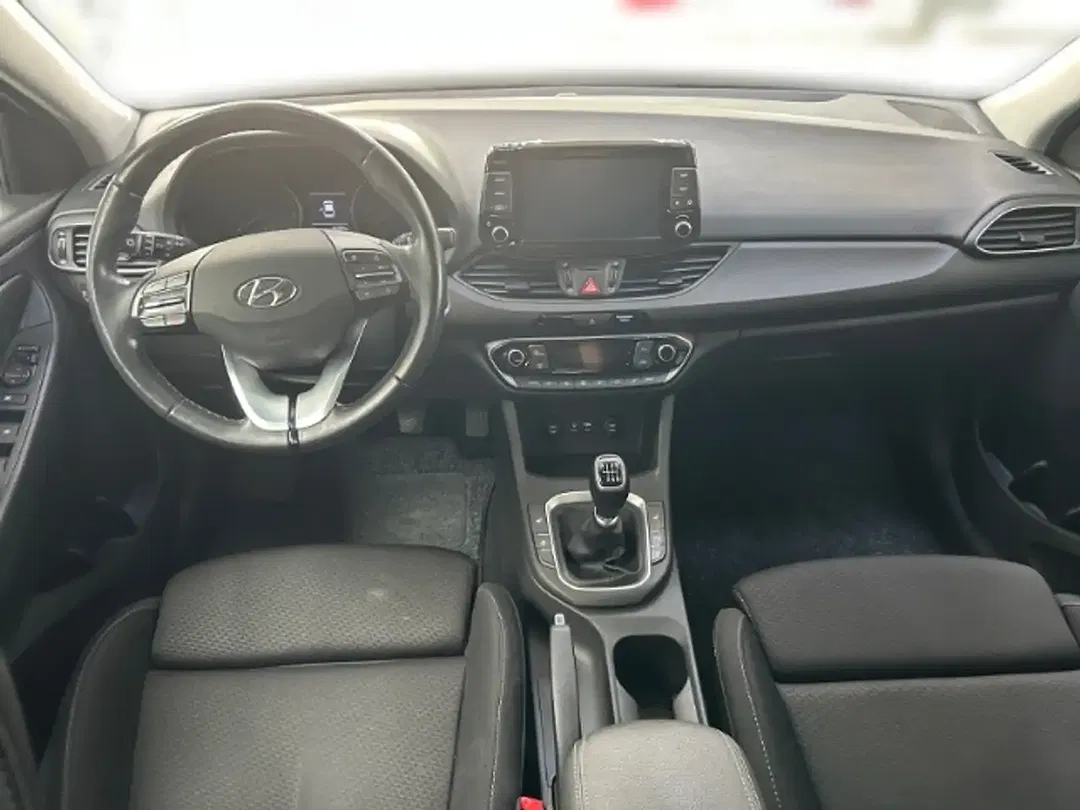 Hyundai i30 - Thumbnail 11
