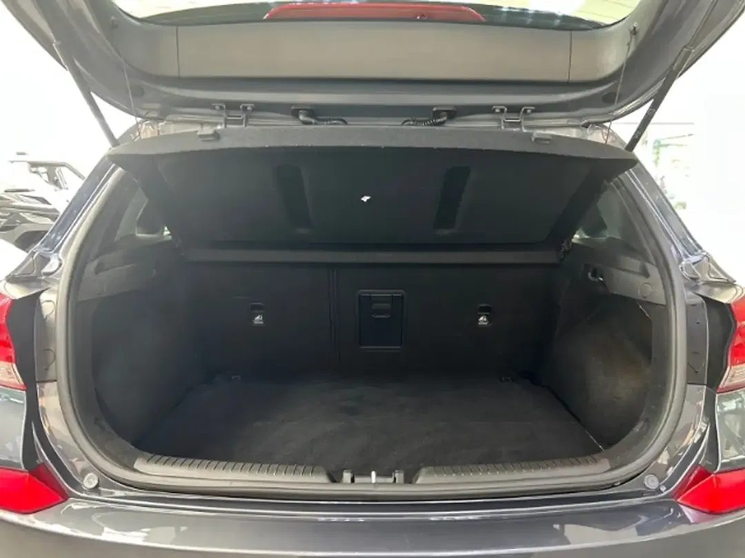 Hyundai i30 - Thumbnail 12