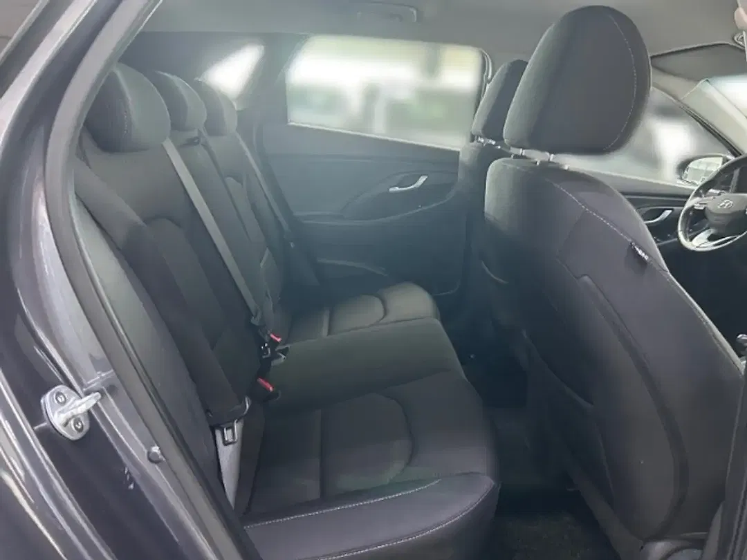 Hyundai i30 - Thumbnail 13