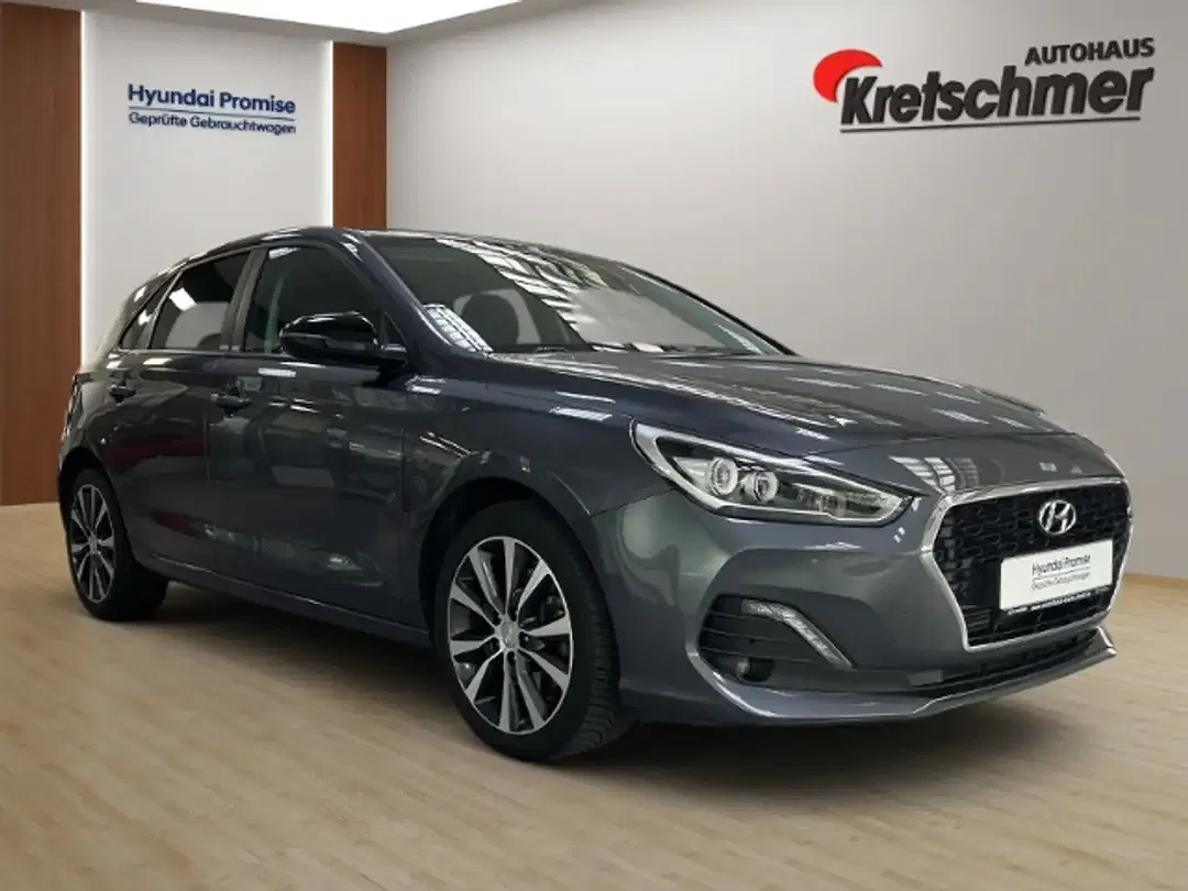 Hyundai i30 - Thumbnail 2