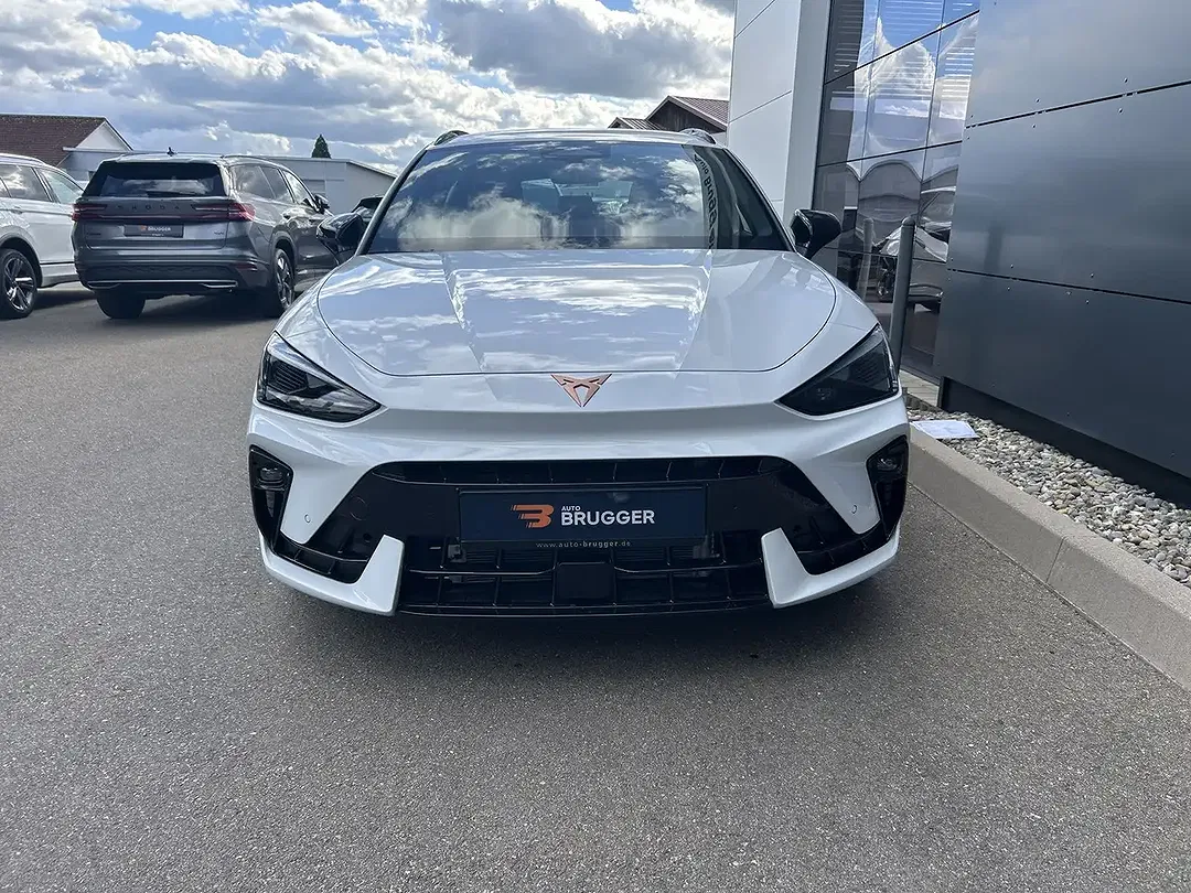 CUPRA Leon - Thumbnail 2