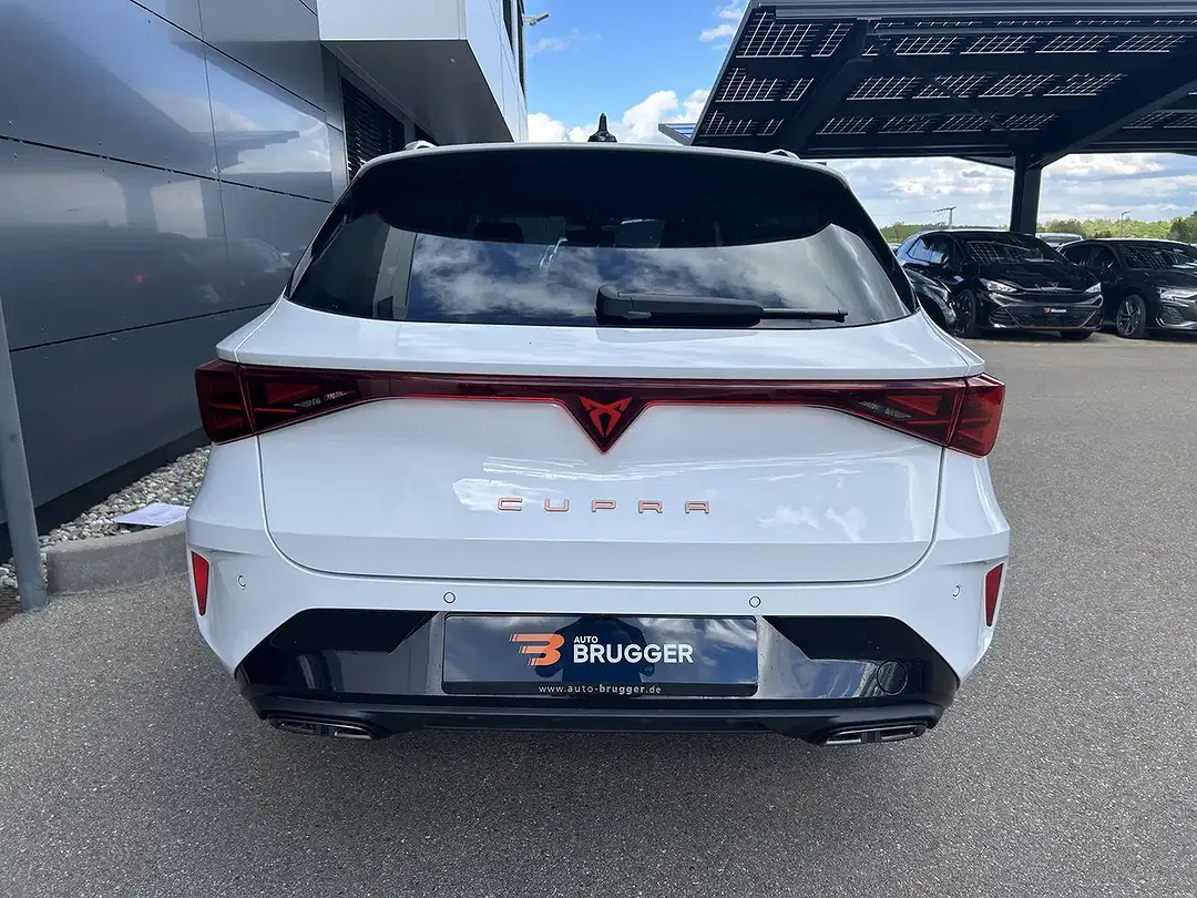 CUPRA Leon - Thumbnail 5