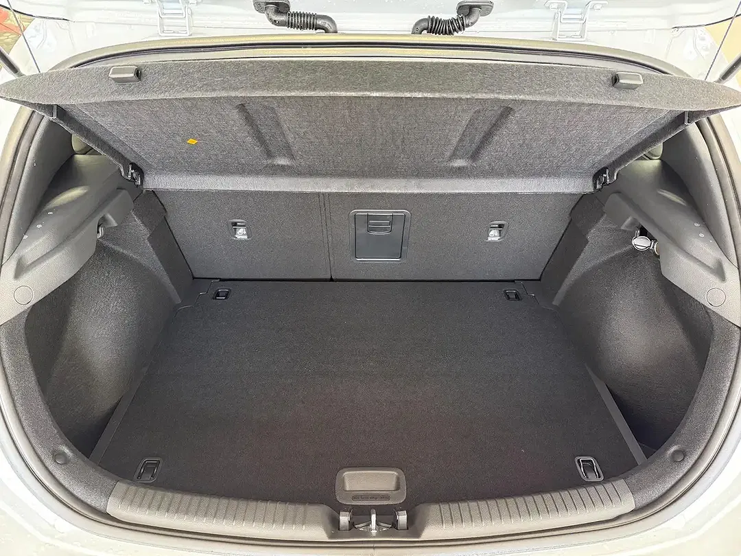 Hyundai i30 - Thumbnail 15