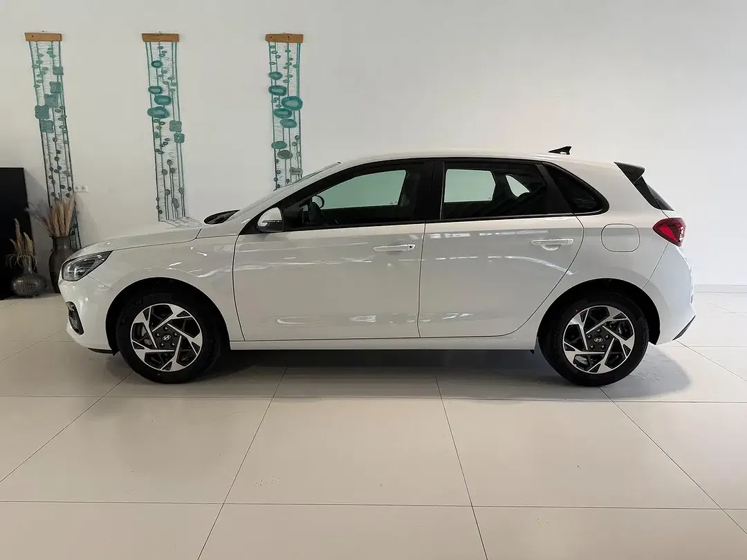 Hyundai i30 - Thumbnail 3