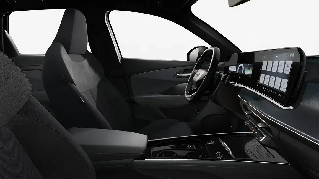 Audi Q3 - Thumbnail 3
