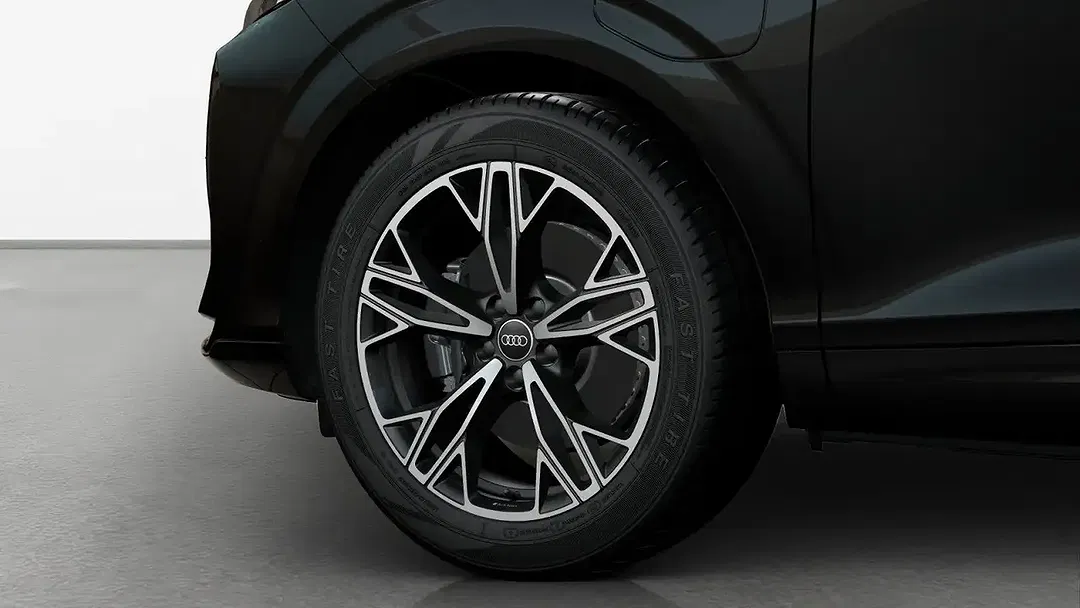 Audi Q3 - Thumbnail 7