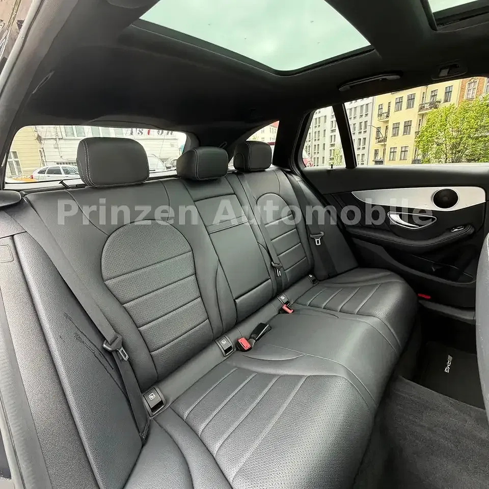 Mercedes-Benz C 200 - Thumbnail 13
