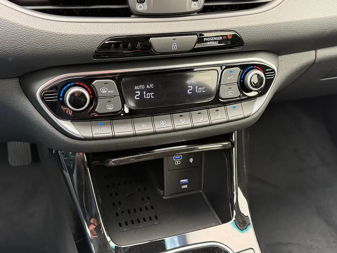 Hyundai i30 - Thumbnail 13