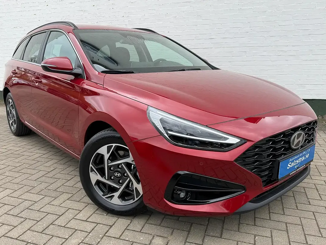 Hyundai i30 - Thumbnail 2