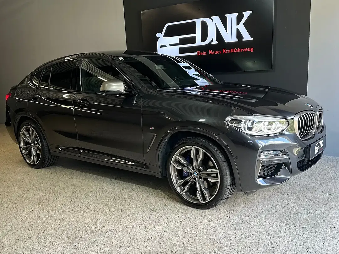 BMW X4 M - Thumbnail 2