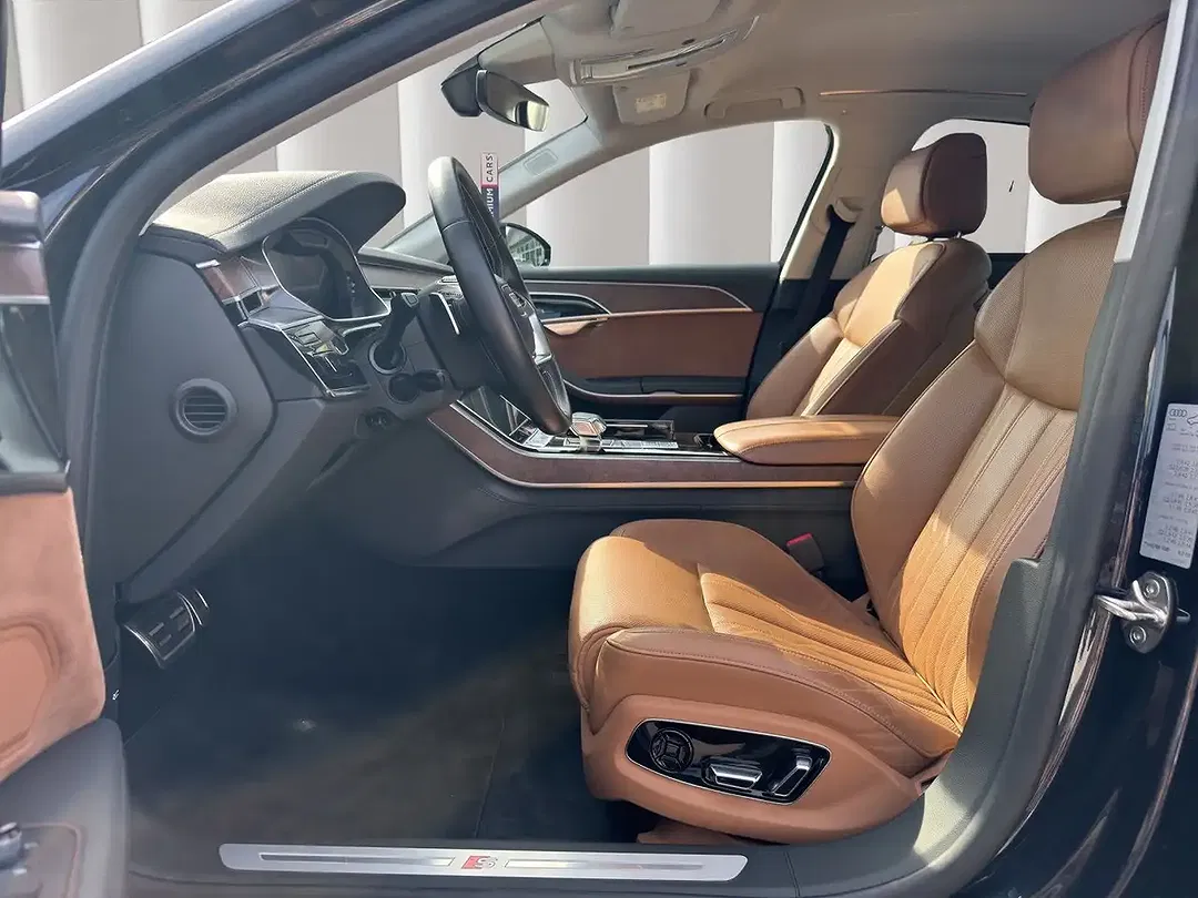 Audi S8 - Thumbnail 10