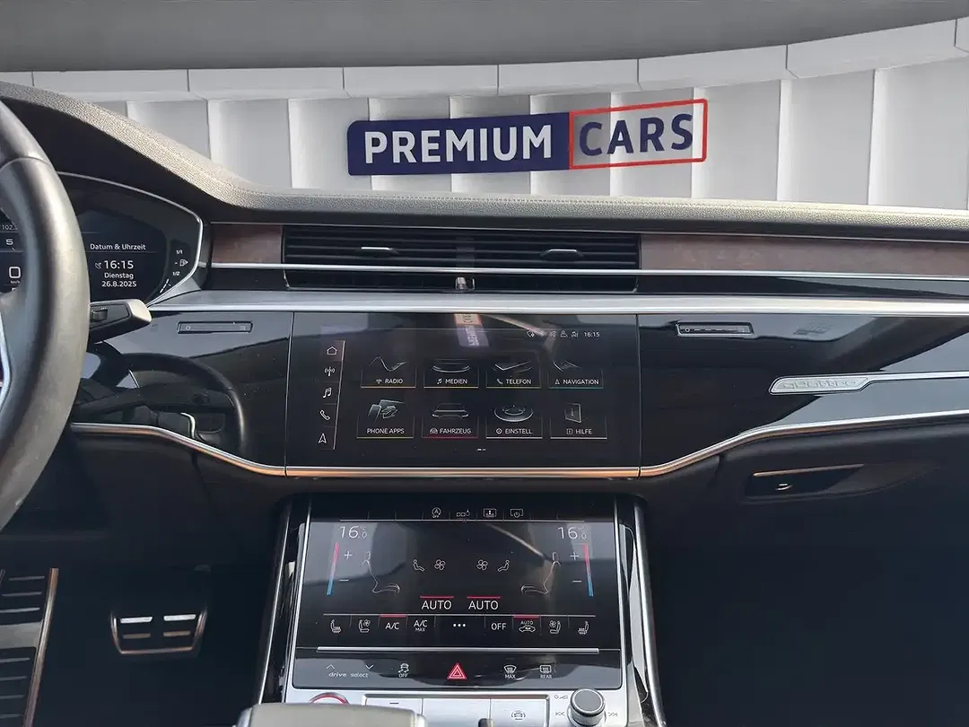 Audi S8 - Thumbnail 12
