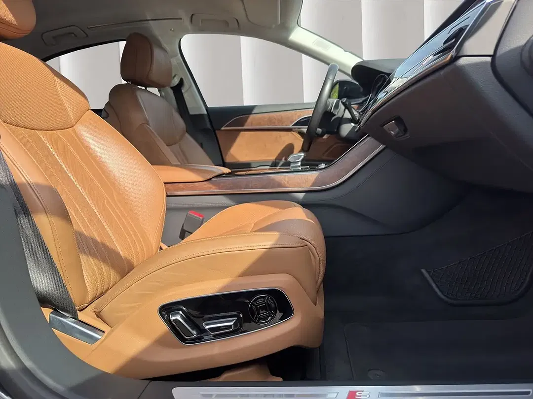 Audi S8 - Thumbnail 14