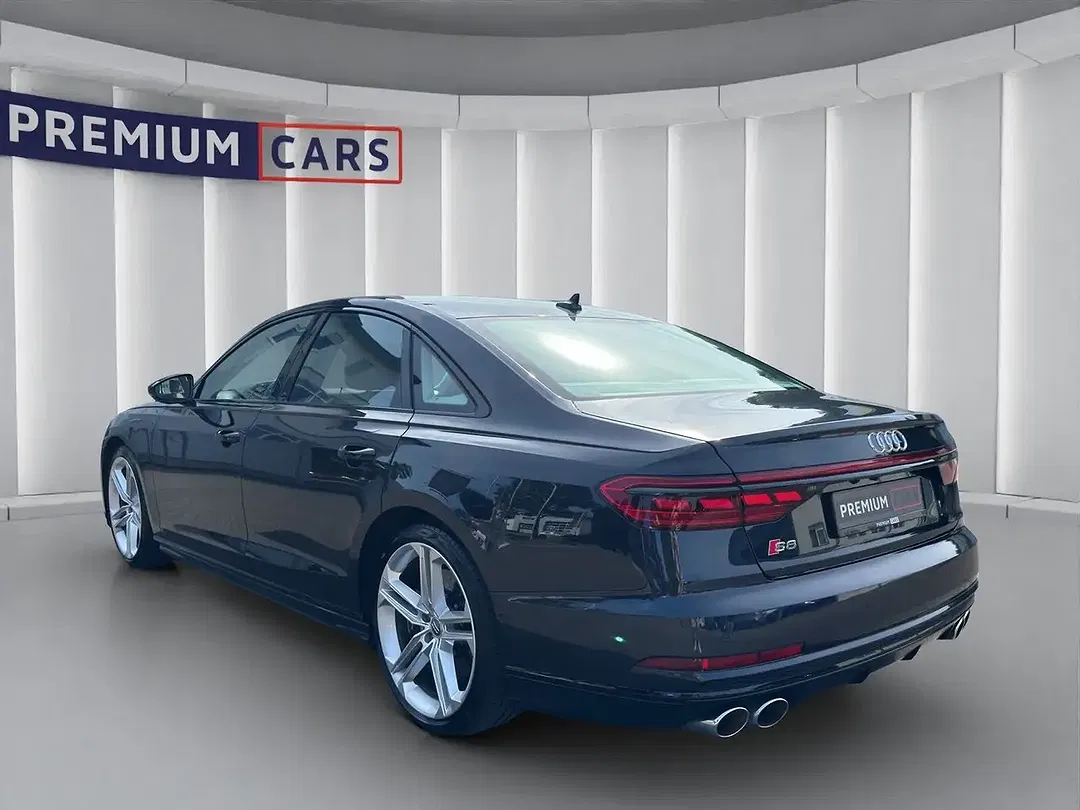 Audi S8 - Thumbnail 3