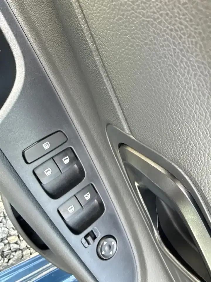 Hyundai i20 - Thumbnail 14