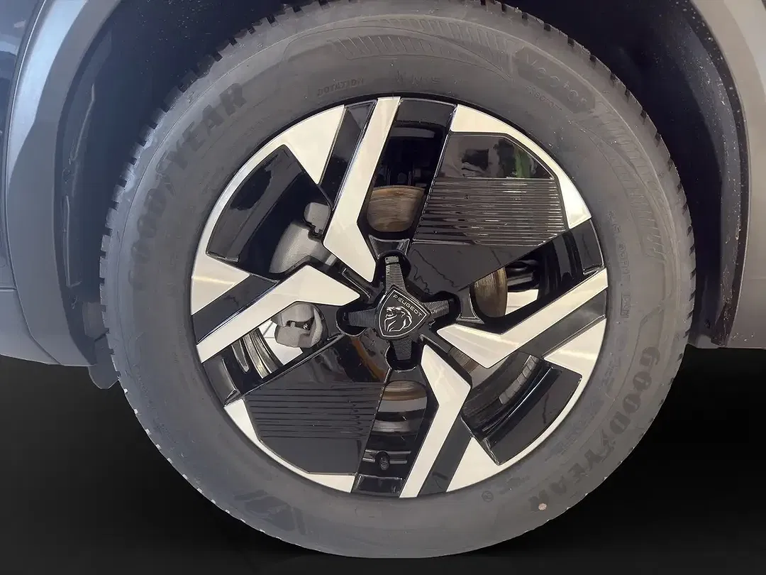 Peugeot 2008 - Thumbnail 12