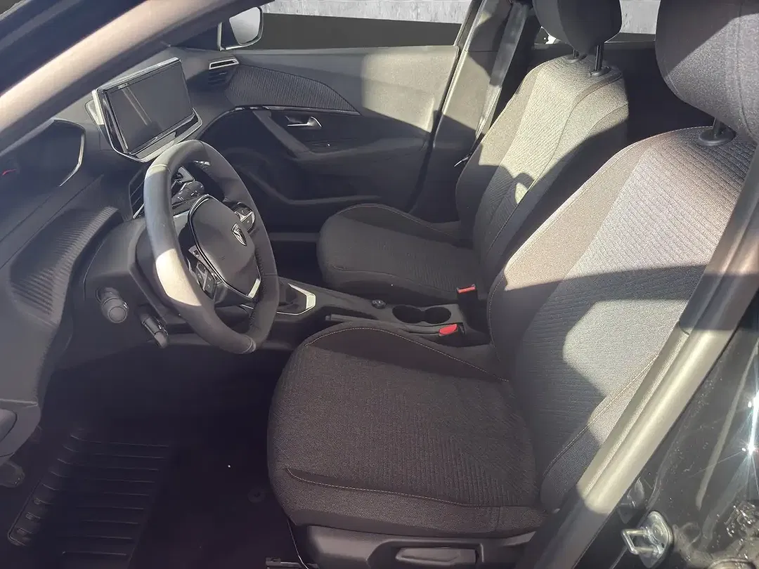 Peugeot 2008 - Thumbnail 5