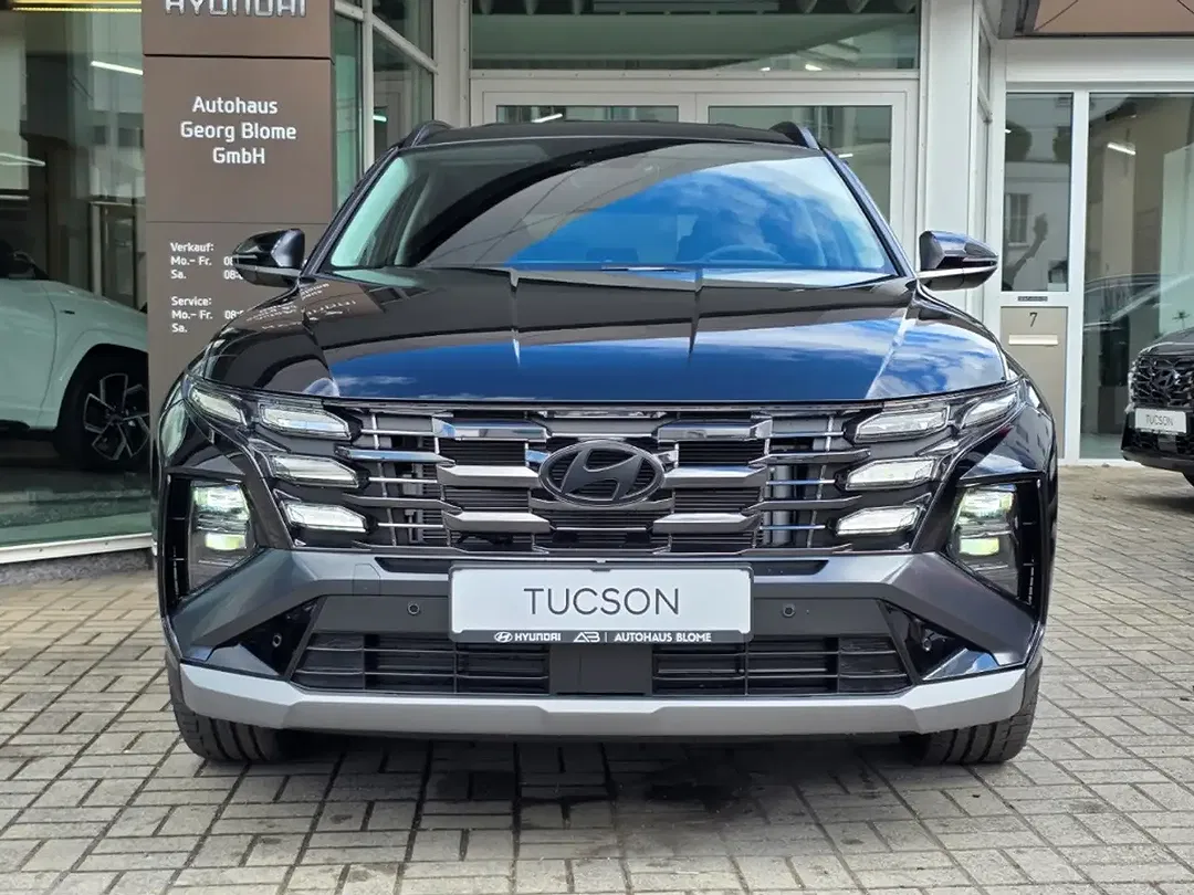 Hyundai TUCSON - Thumbnail 3
