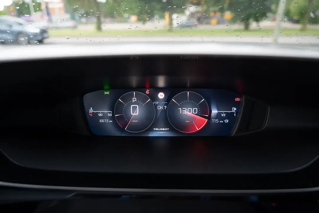 Peugeot 308 - Thumbnail 13