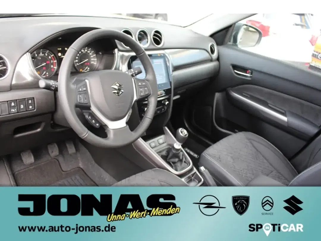 Suzuki Vitara - Thumbnail 12
