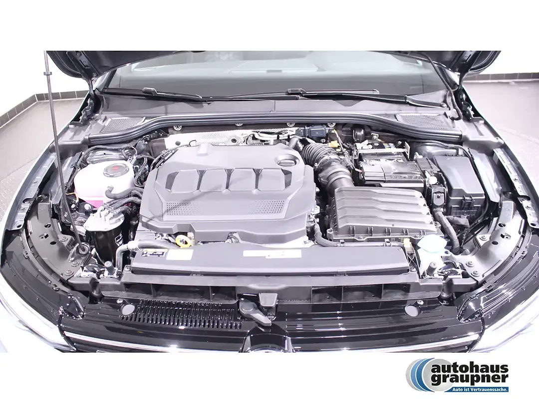 Volkswagen Golf Variant - Thumbnail 7