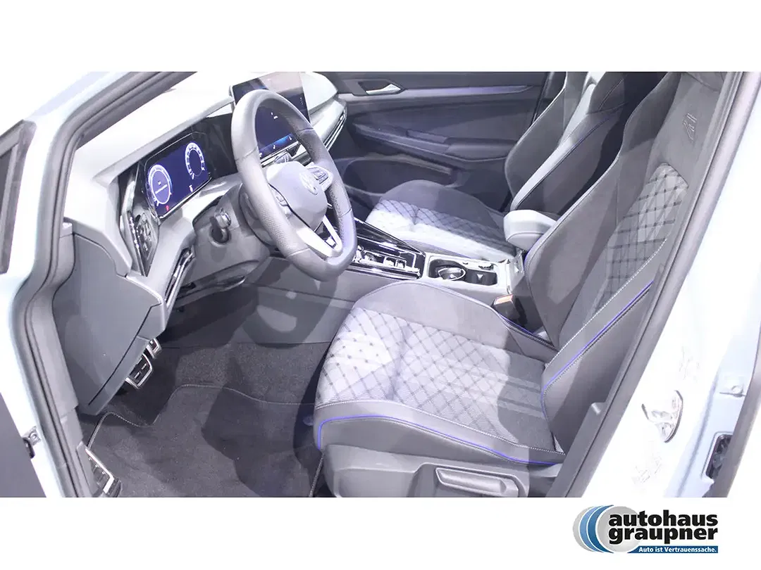 Volkswagen Golf Variant - Thumbnail 8