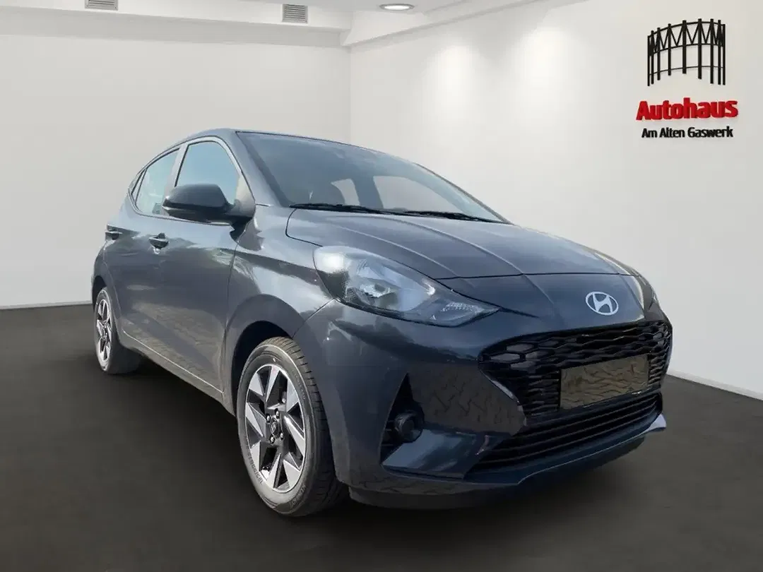 Hyundai i10 - Thumbnail 2