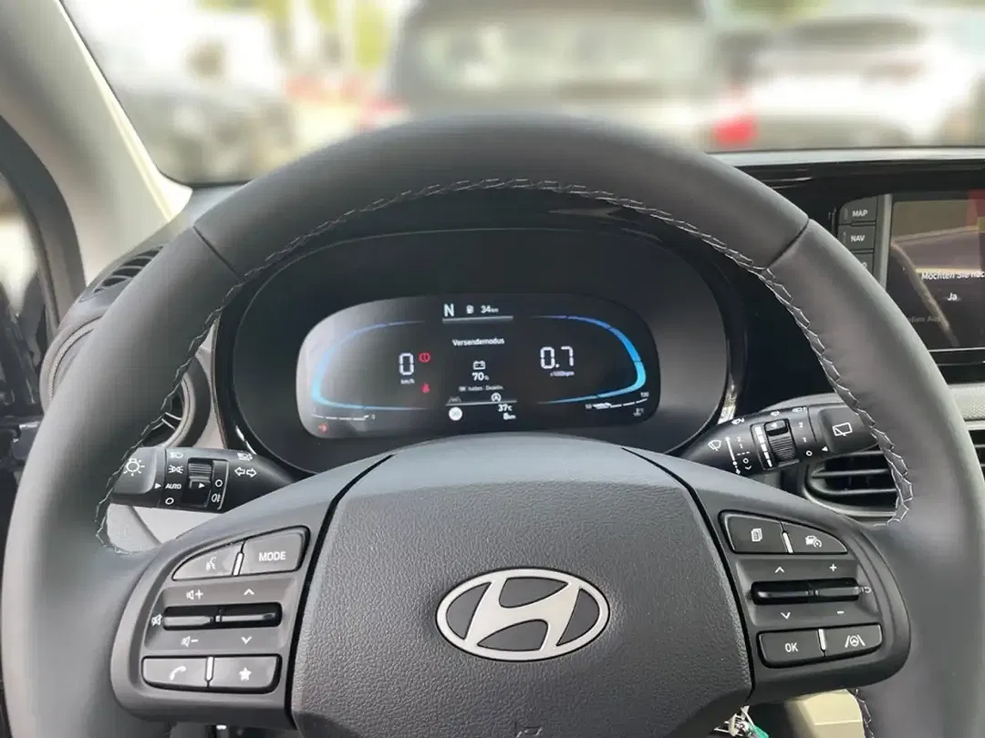 Hyundai i10 - Thumbnail 8