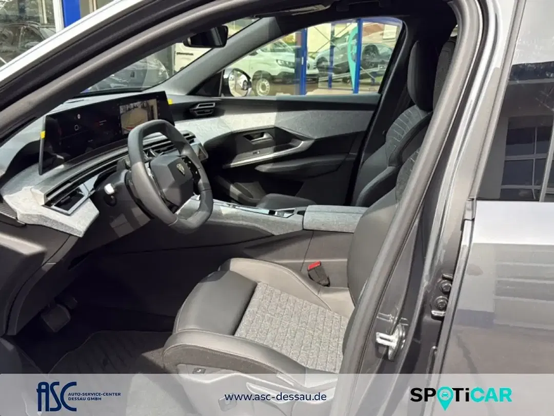 Peugeot 3008 - Thumbnail 11
