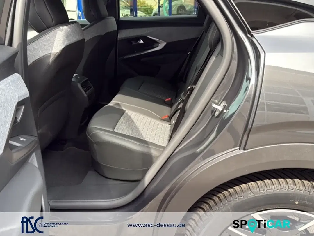 Peugeot 3008 - Thumbnail 12