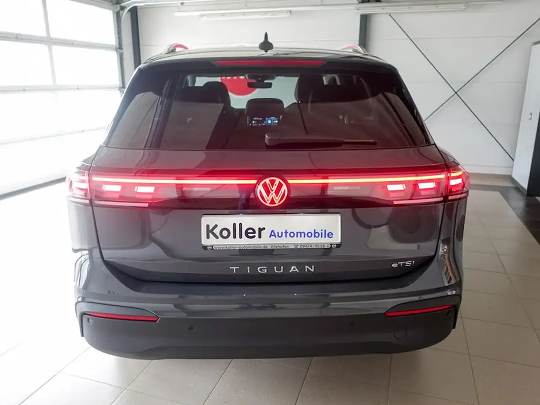 Volkswagen Tiguan - Thumbnail 7