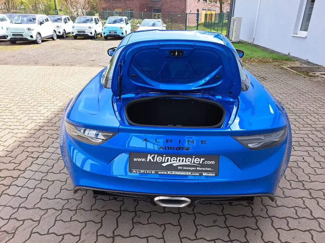 Alpine A110 - Thumbnail 10