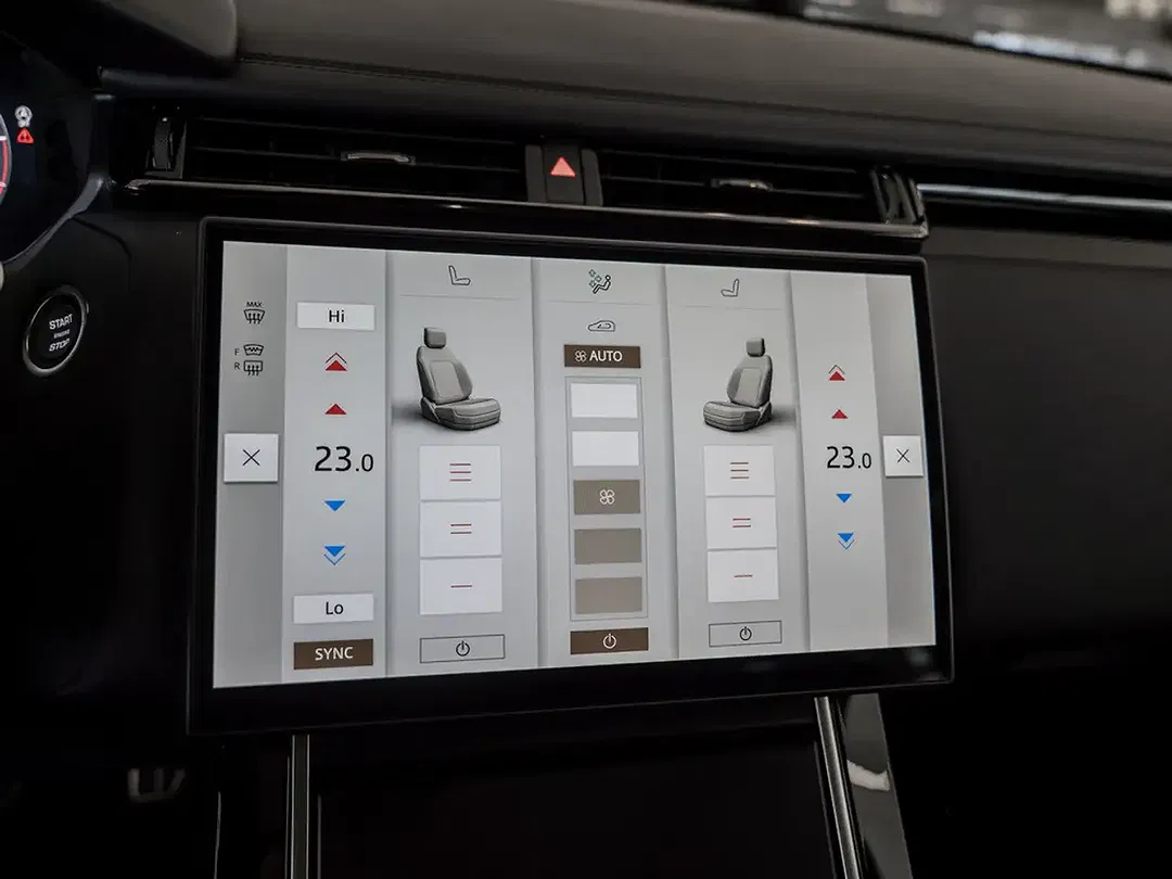 Land Rover Range Rover Velar - Thumbnail 11
