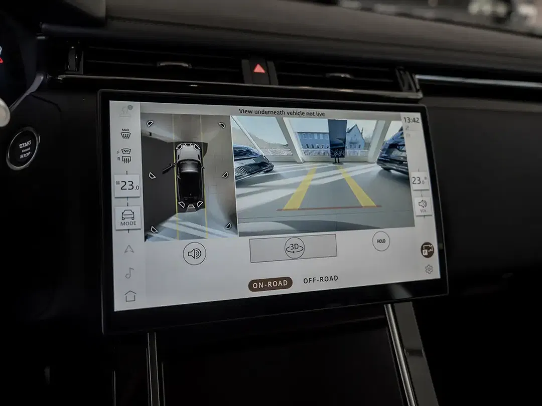 Land Rover Range Rover Velar - Thumbnail 12