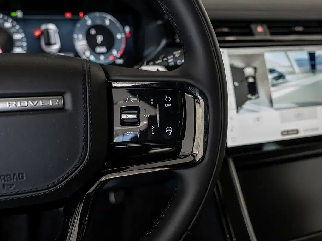 Land Rover Range Rover Velar - Thumbnail 14
