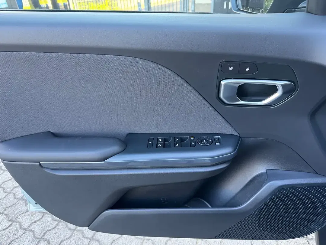 Kia K4 - Thumbnail 13