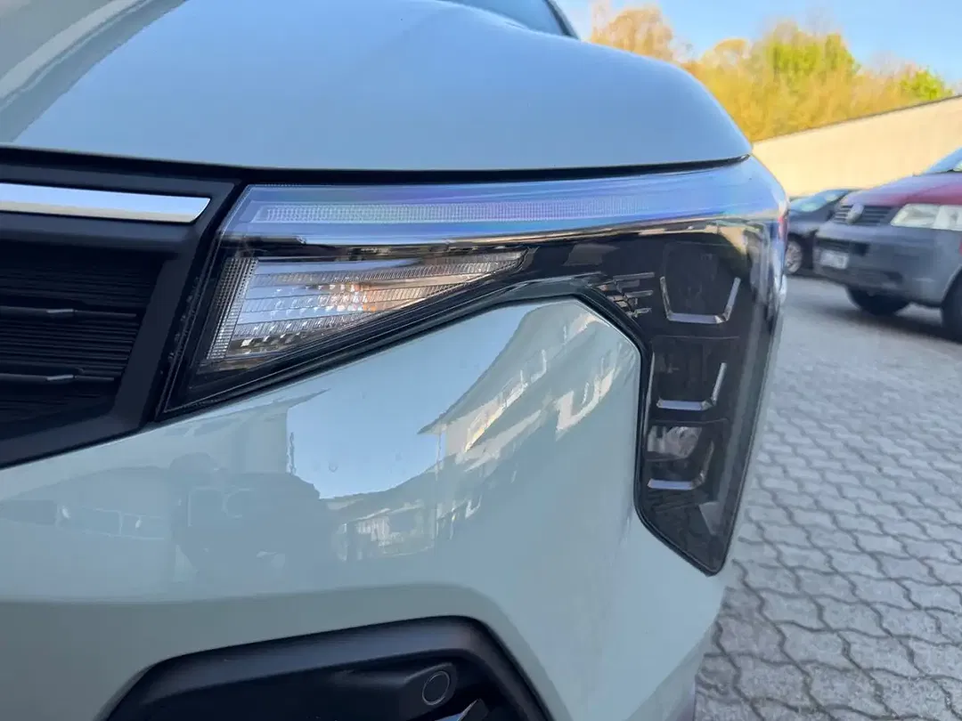 Kia K4 - Thumbnail 3