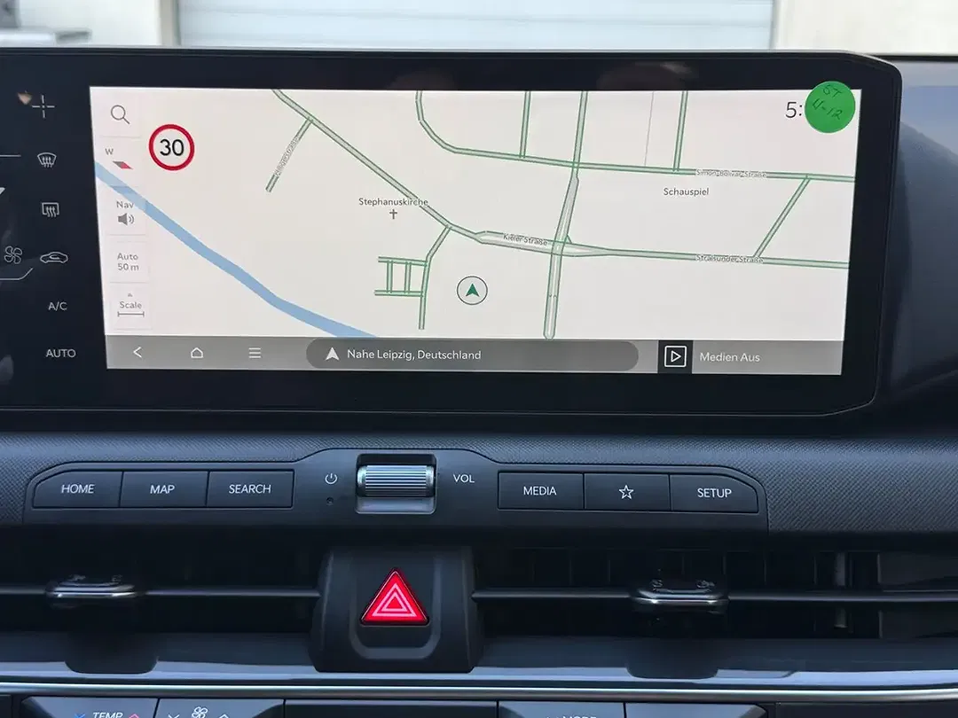 Kia K4 - Thumbnail 30
