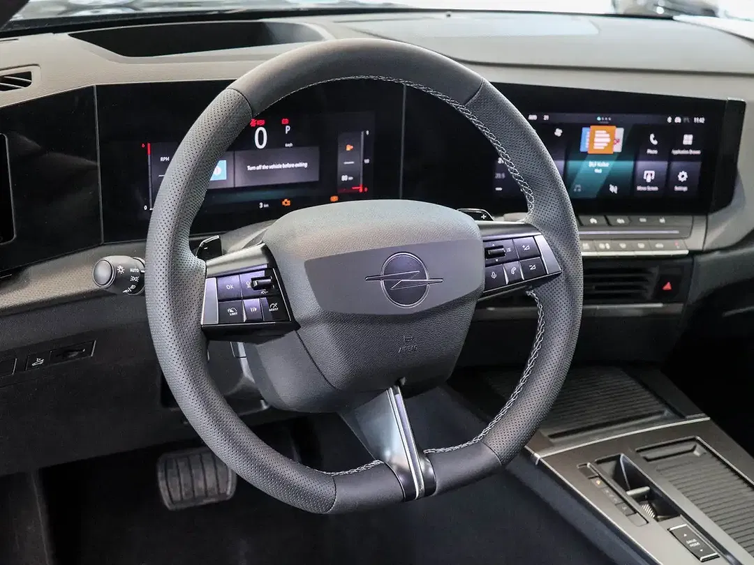 Opel Astra - Thumbnail 8