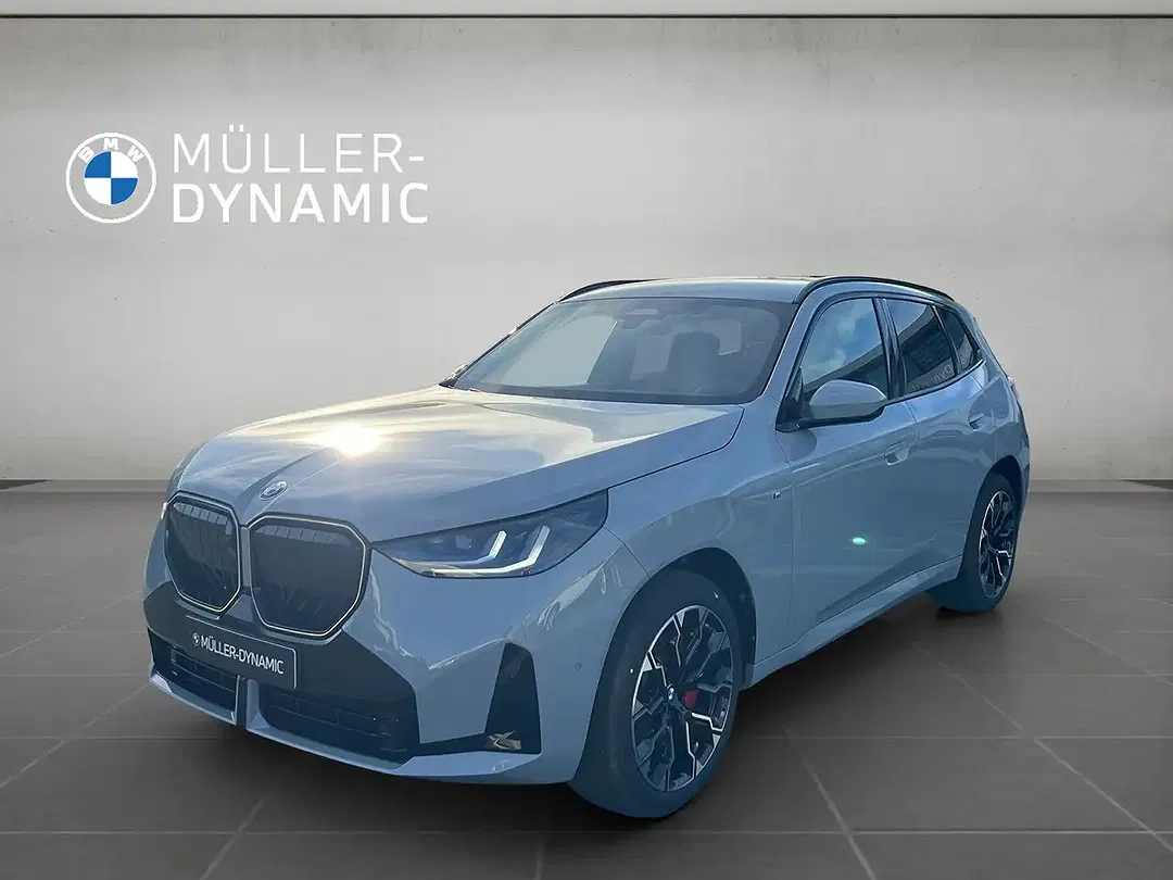 BMW X3 - Thumbnail 1