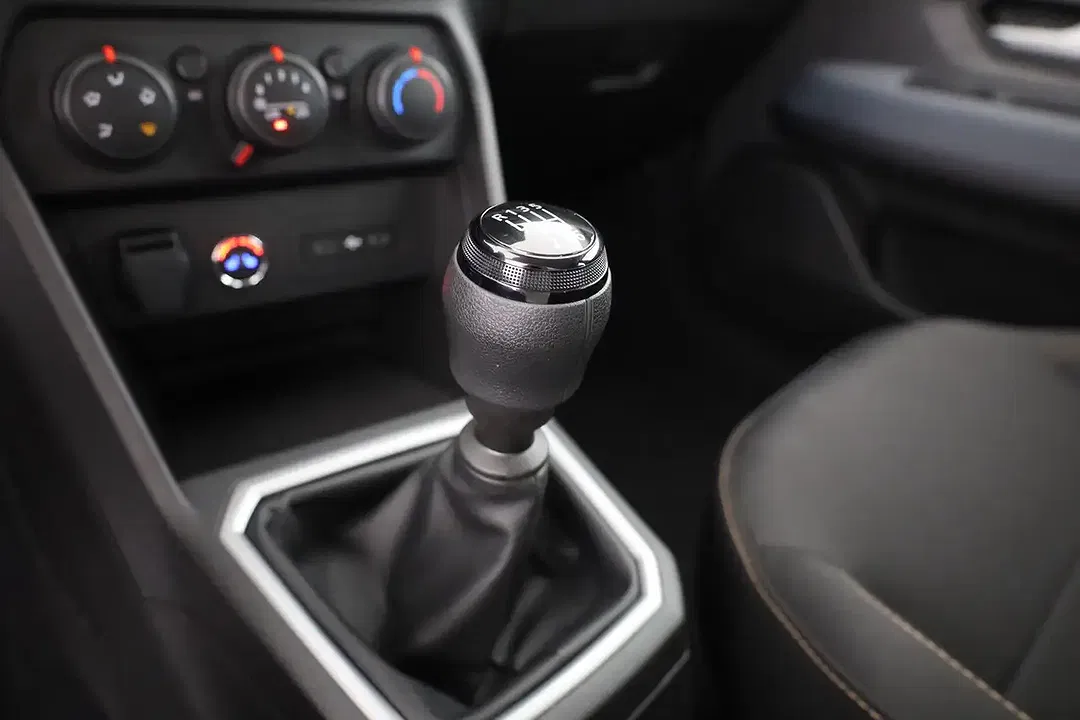 Dacia Sandero - Thumbnail 13