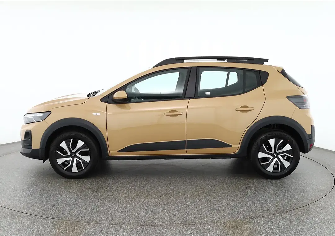 Dacia Sandero - Thumbnail 1