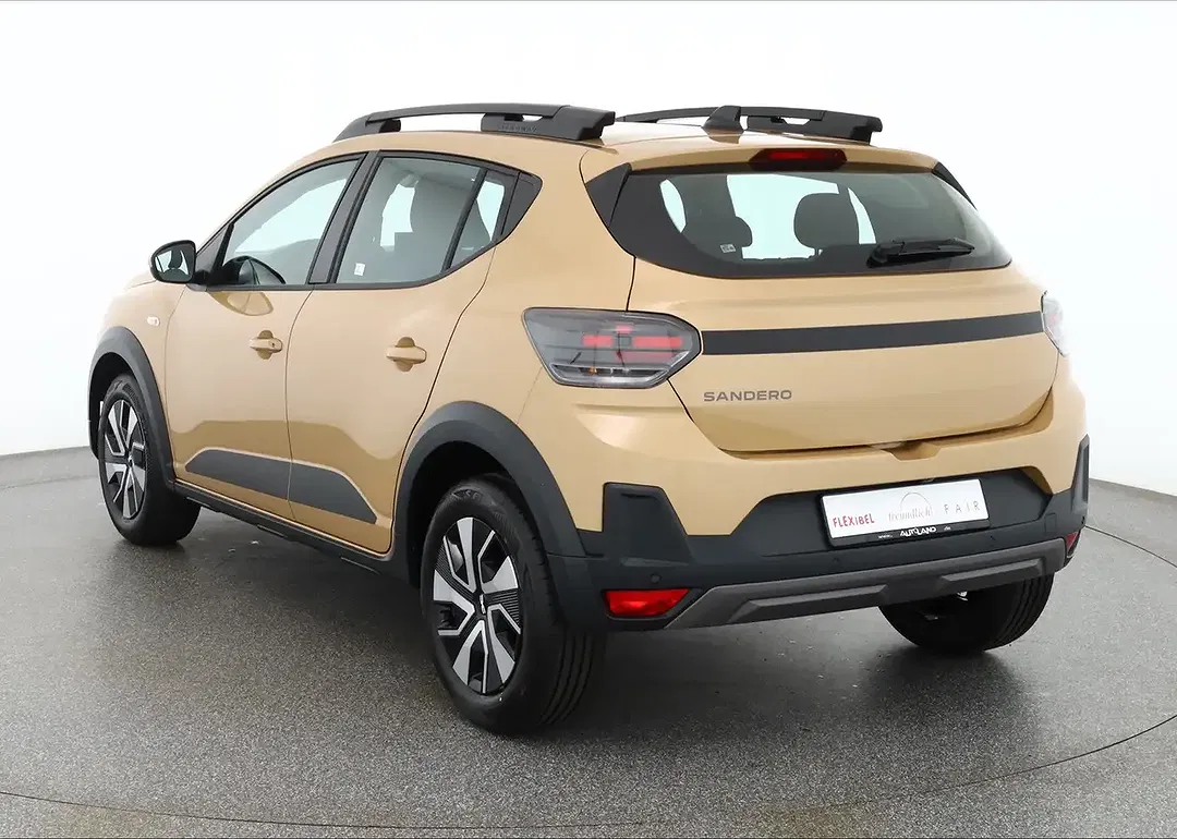 Dacia Sandero - Thumbnail 2