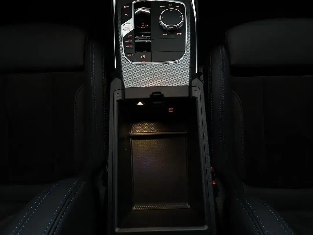 BMW 320 - Thumbnail 14