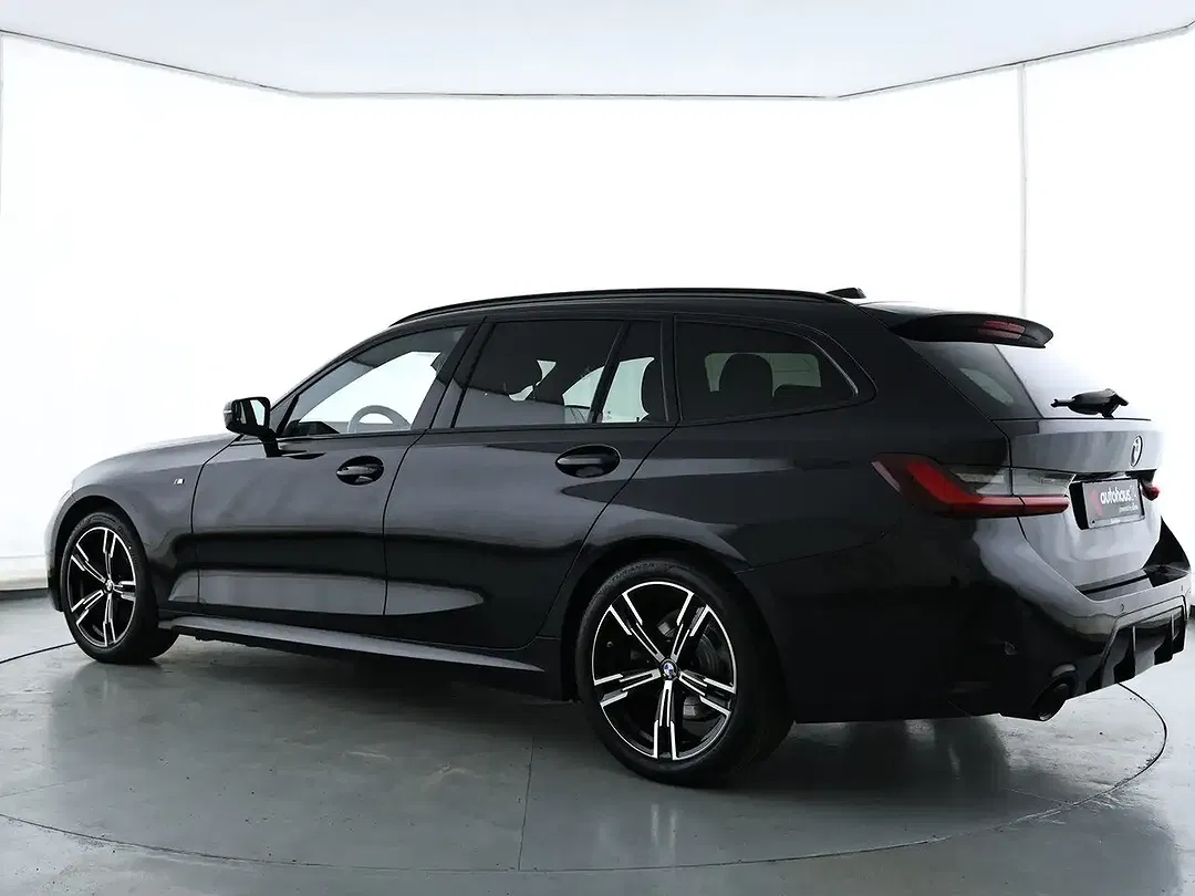 BMW 320 - Thumbnail 4