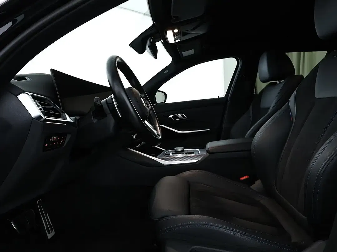 BMW 320 - Thumbnail 8