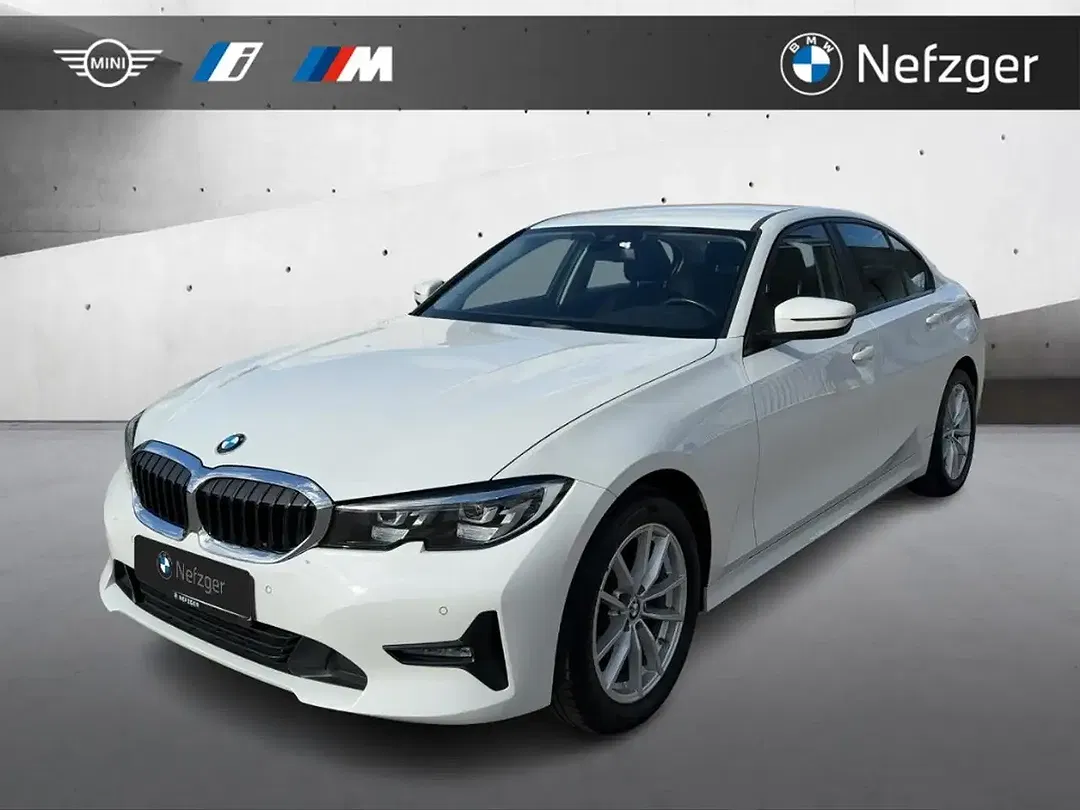 BMW 318 - Thumbnail 1