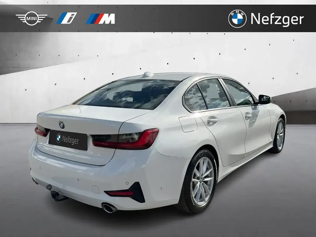 BMW 318 - Thumbnail 4